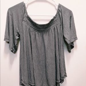 American Eagle Top